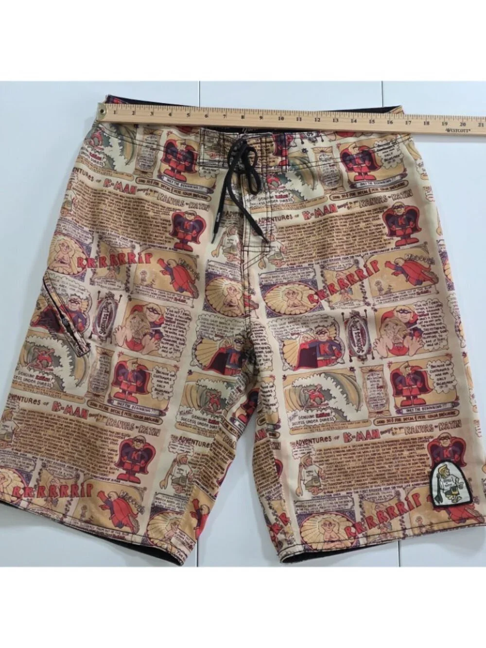 Kanvas By Katin Surf Shorts Mens 34 Multi Comics AOP Pockets Summer Beach Edgy